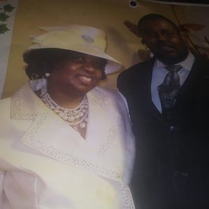 Meet your Posher, Carrie